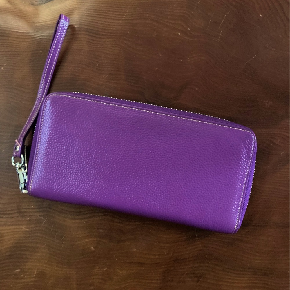 Dante Women's RFID blocking leather zip wallet/clutch Large Purple